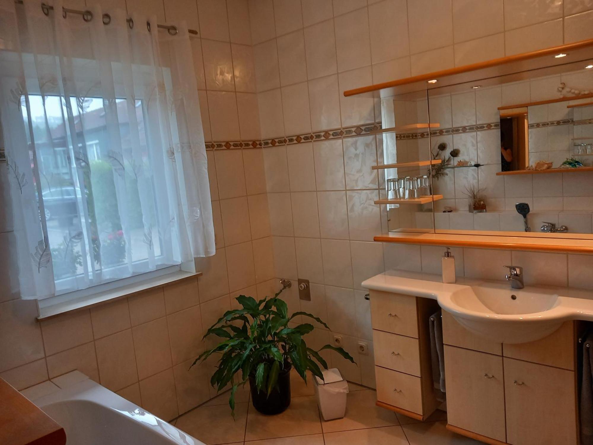 Ferienwohnung Wohlfuehloase Suhl Exterior foto